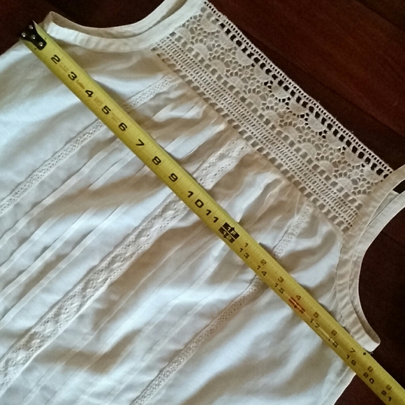 LOFT Cream Camisole - Picture 6 of 7
